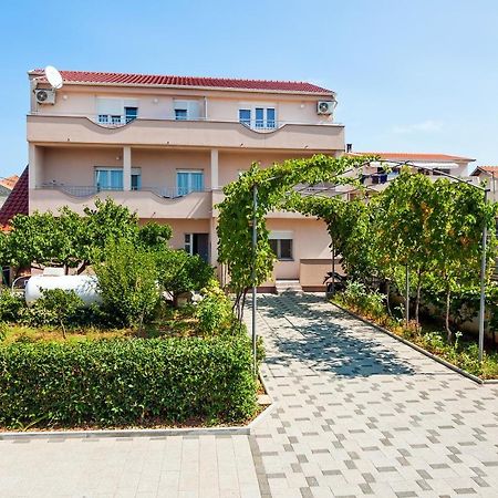 Apartmani Stadion Zadar Exteriör bild