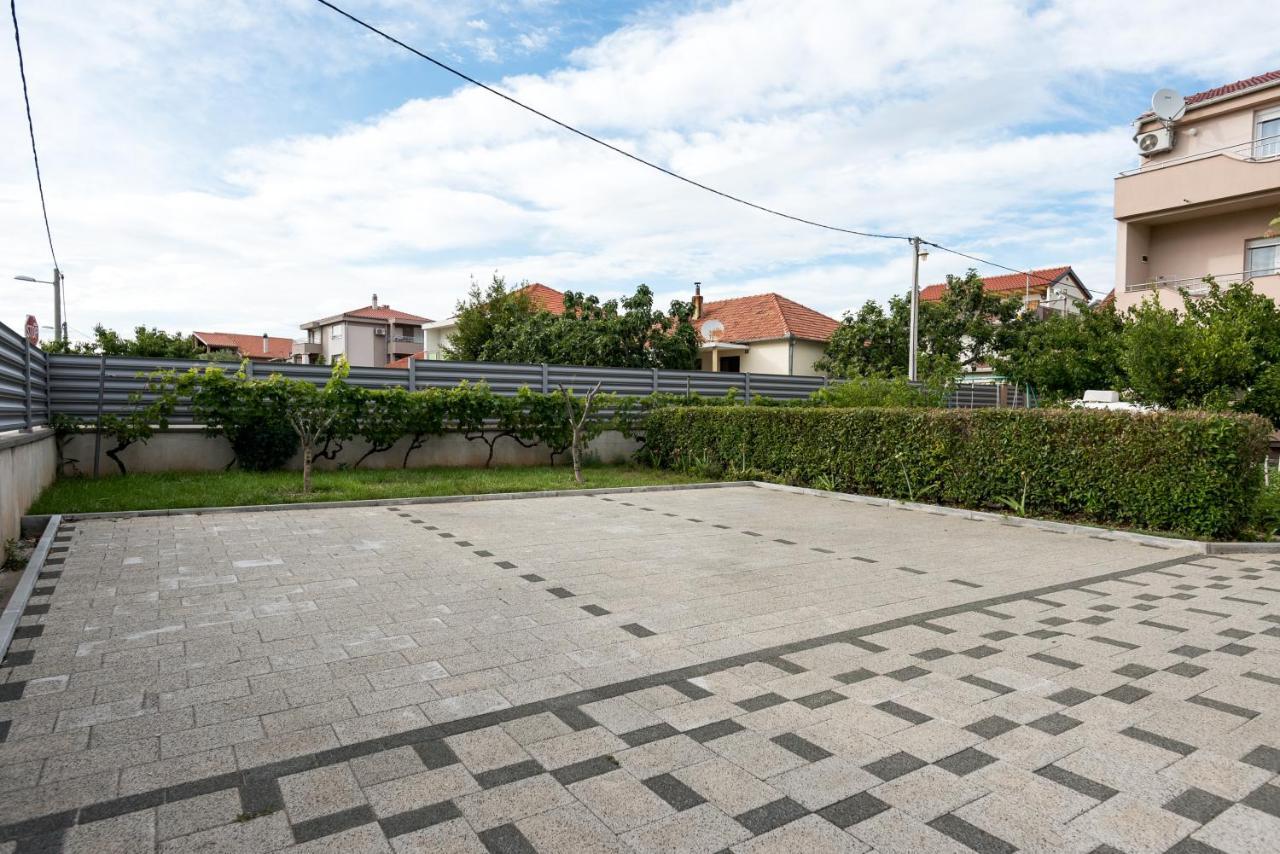 Apartmani Stadion Zadar Exteriör bild