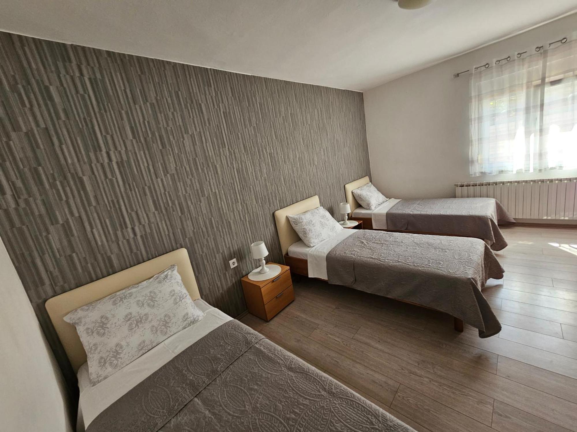 Apartmani Stadion Zadar Exteriör bild