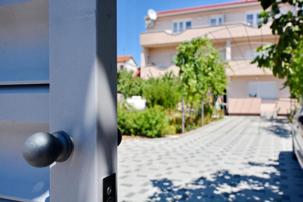 Apartmani Stadion Zadar Exteriör bild